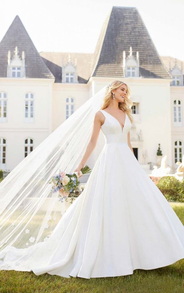 Stella York Style 6758