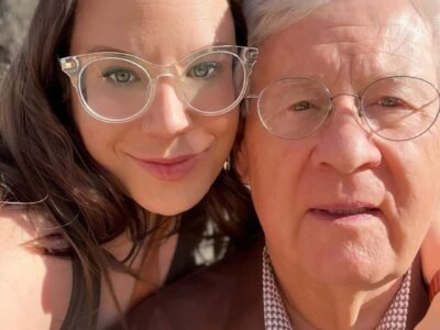 Whitney Way Thore with her father Glenn Thore