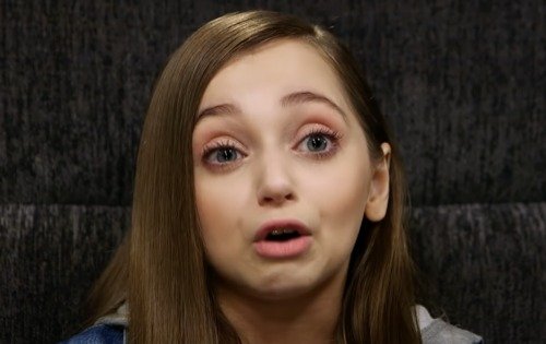 Shauna Rae in an I Am Shauna Rae confessional interview