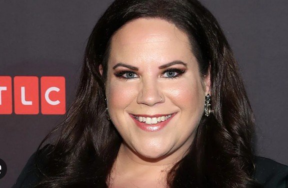 Whitney Way Thore at a TLC event