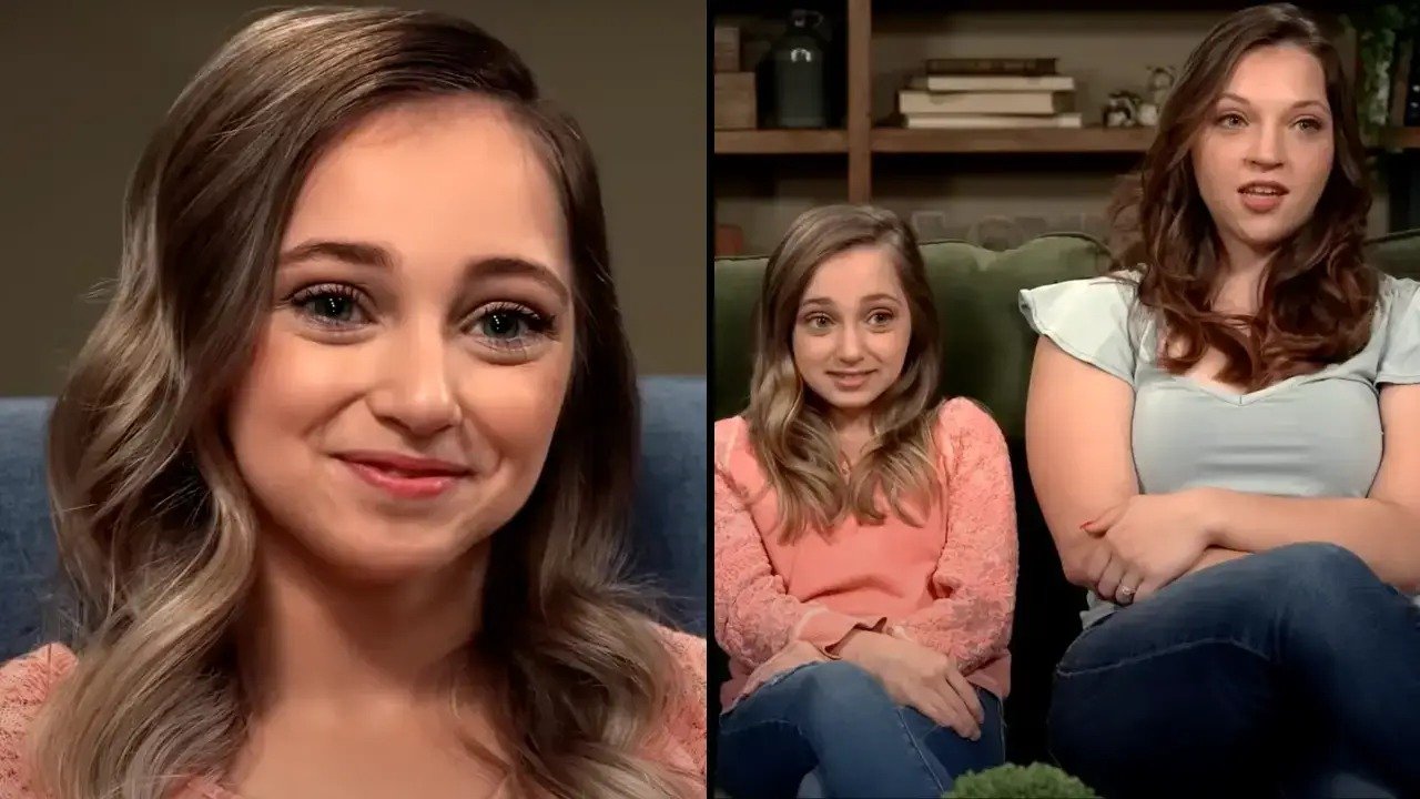 Shauna Rae with her sister — family closeness at the center of the independence debate