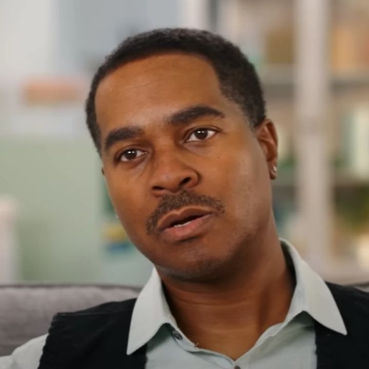 Deon Derrico close-up