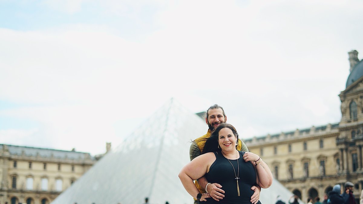 Whitney Way Thore in Paris