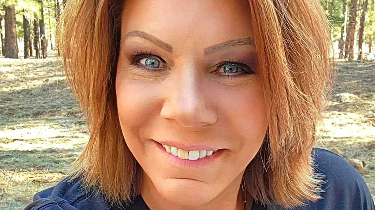 Meri Brown selfie outdoors Utah