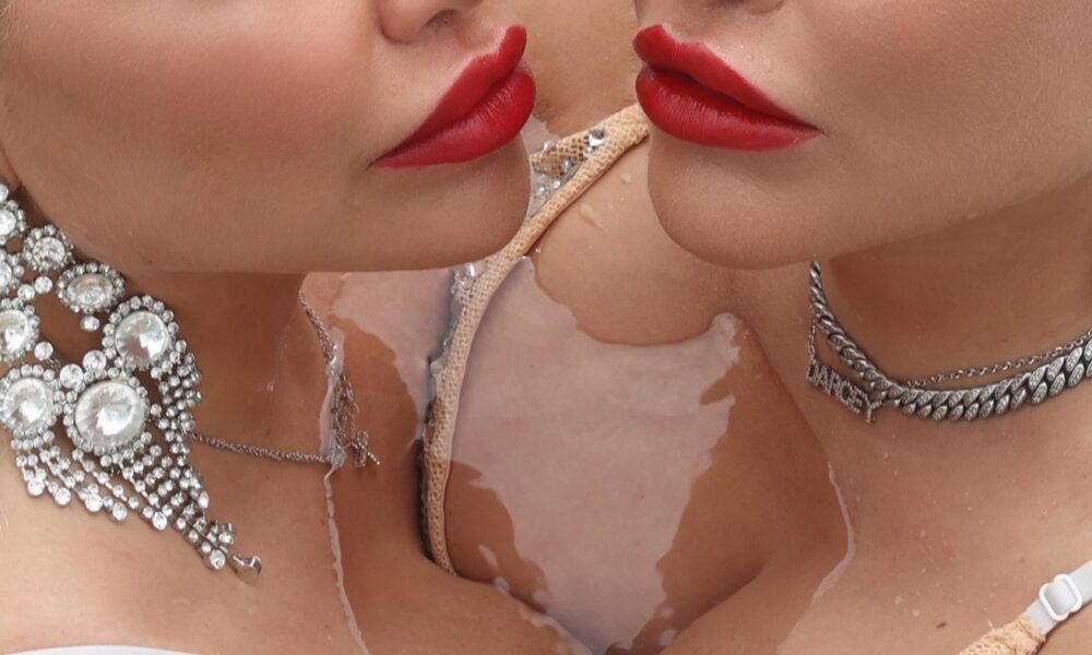 Darcey and Stacey Silva red lips close-up