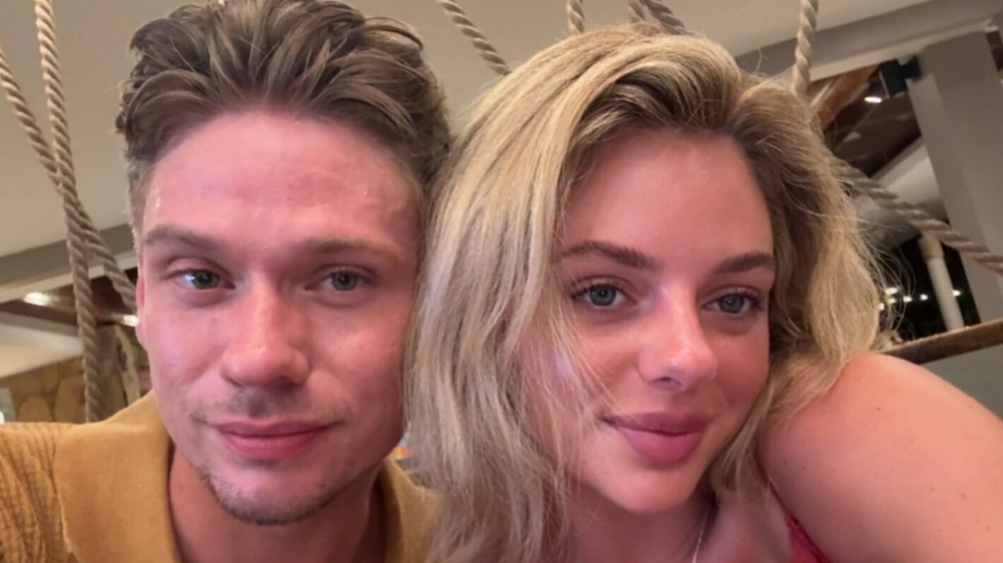 Chloe and Steven selfie Puerto Rico