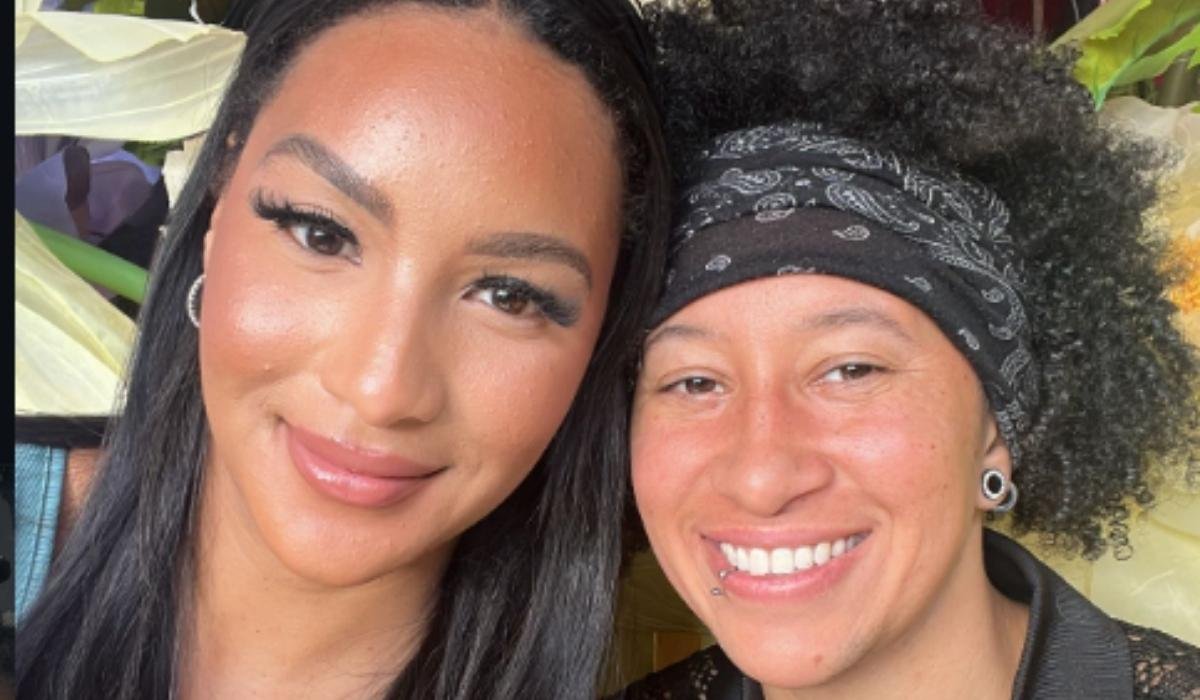 Chantel Everett and Ashley Bowen selfie