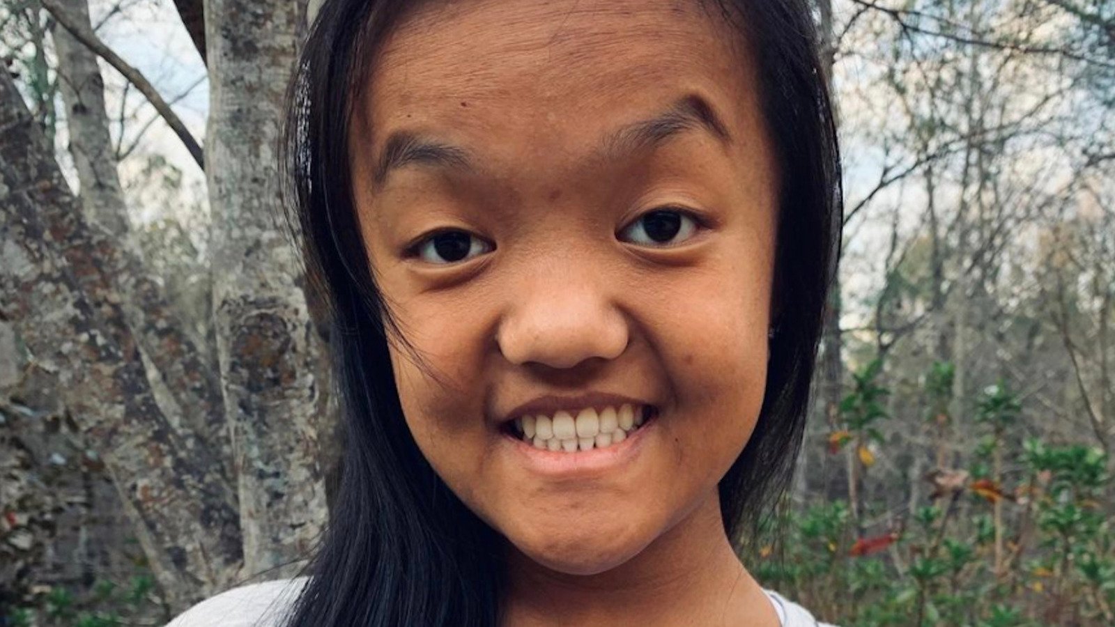 Emma Johnston smiling selfie