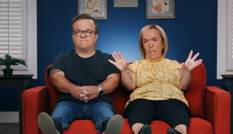 Trent and Amber Johnston red couch confessional