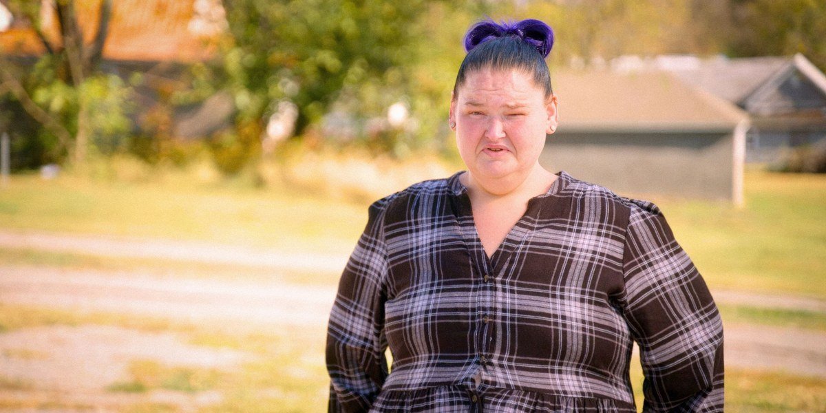 Amy Slaton outdoors after weight loss