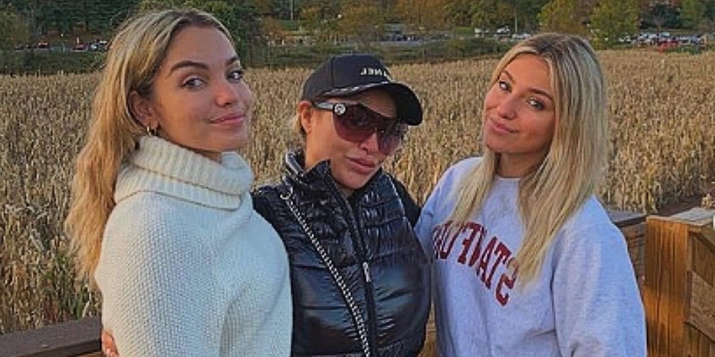 Darcey Silva with her daughters Aniko and Aspen outdoors