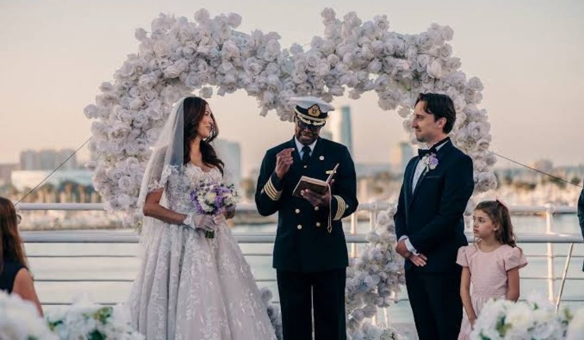 Thomas Dintino and Paula Barbosa at their Queen Mary wedding ceremony