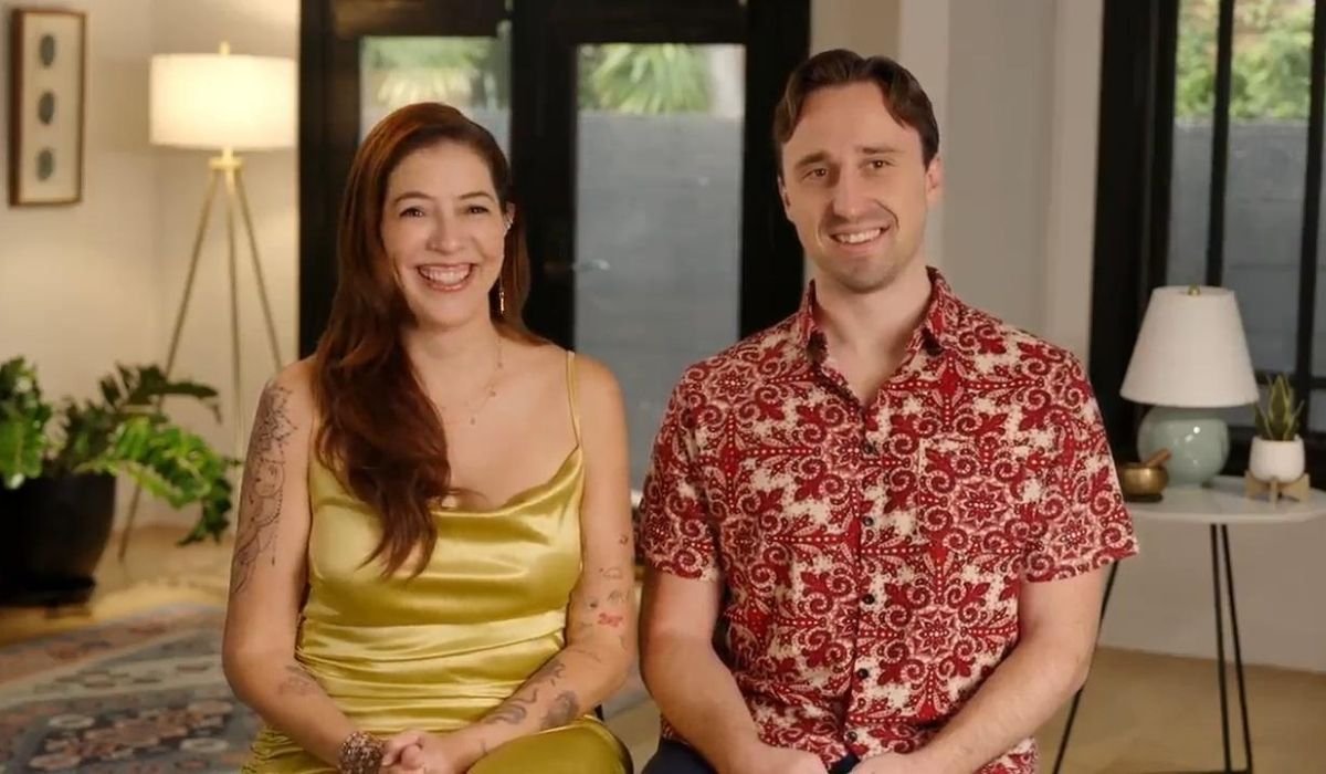 Paula Barbosa and Thomas Dintino smiling together
