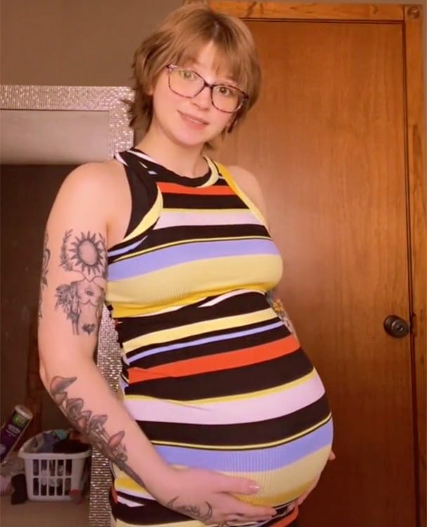 Pregnant McKayla Adkins