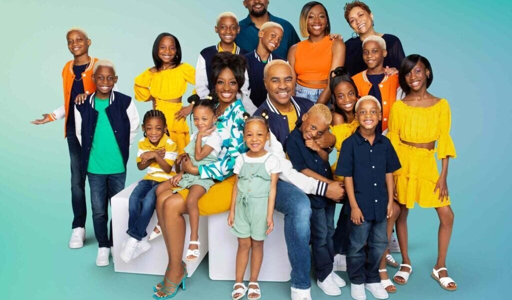 Deon and Karen Derrico with their children in a TLC press photo
